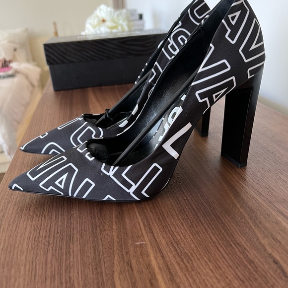 Just Cavalli Pump - Picture 2 of 8